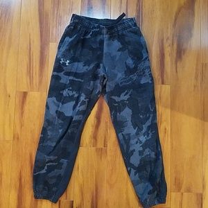 Boys Under Armour joggers